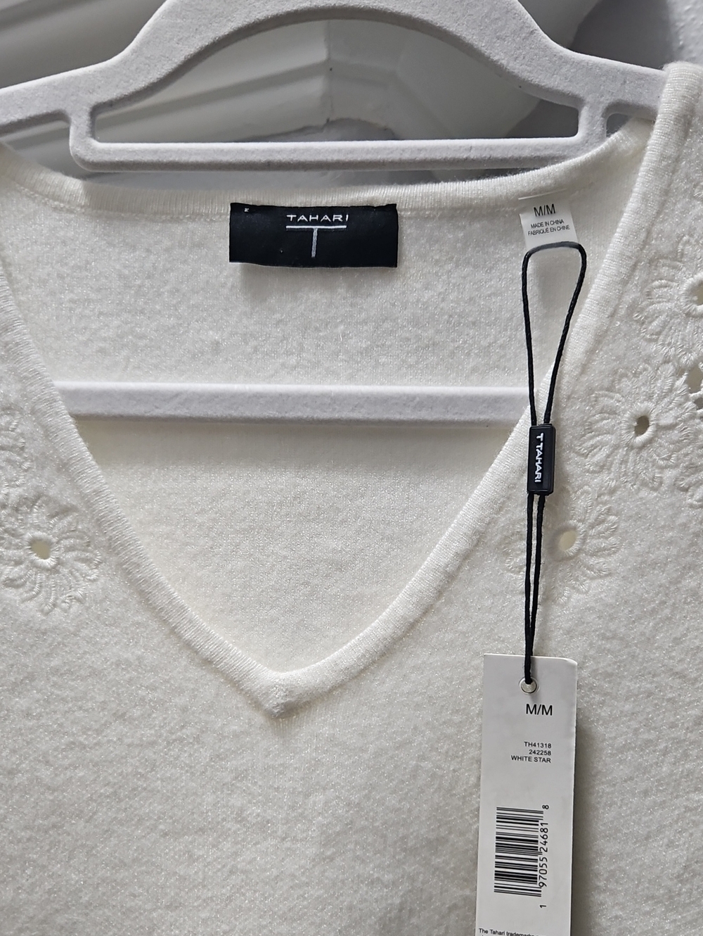 Tahari Ivory V-Neck Sweater with Shoulder Eyelet Embroidery - Picture 3 of 6